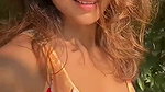 SHRIYA SARAN MILF DUSKY TEMPTRESS SEXY LOOKS IN BRA UUFFF