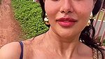 RAZIA AMPLE CLEAVAGE VIEW UUFFF