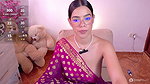 Horny babe in saree without blouse Exposing Boobs