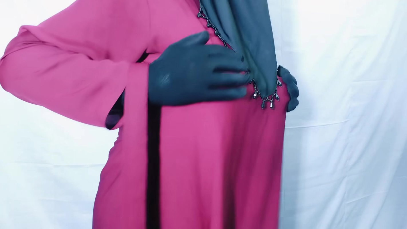 Hot Hijabi Muslim Teen Rims Ass and Fucked Hard By Bhaijaan