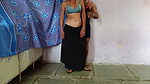 Chudak step sister opened a black saree and pressed her big boobs in the bra and was yearning for sex, today the step sister will have to be
