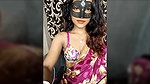 Hot Bhabhi in saree showing her boobs