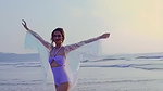 MANUSHI CHILLAR SEDUCTIVE SEXY DIVA WILD LOOKS ON BEACH HQ VIDEO
