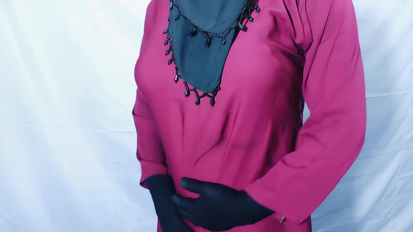 Hot Hijabi Muslim Teen Rims Ass and Fucked Hard By Bhaijaan
