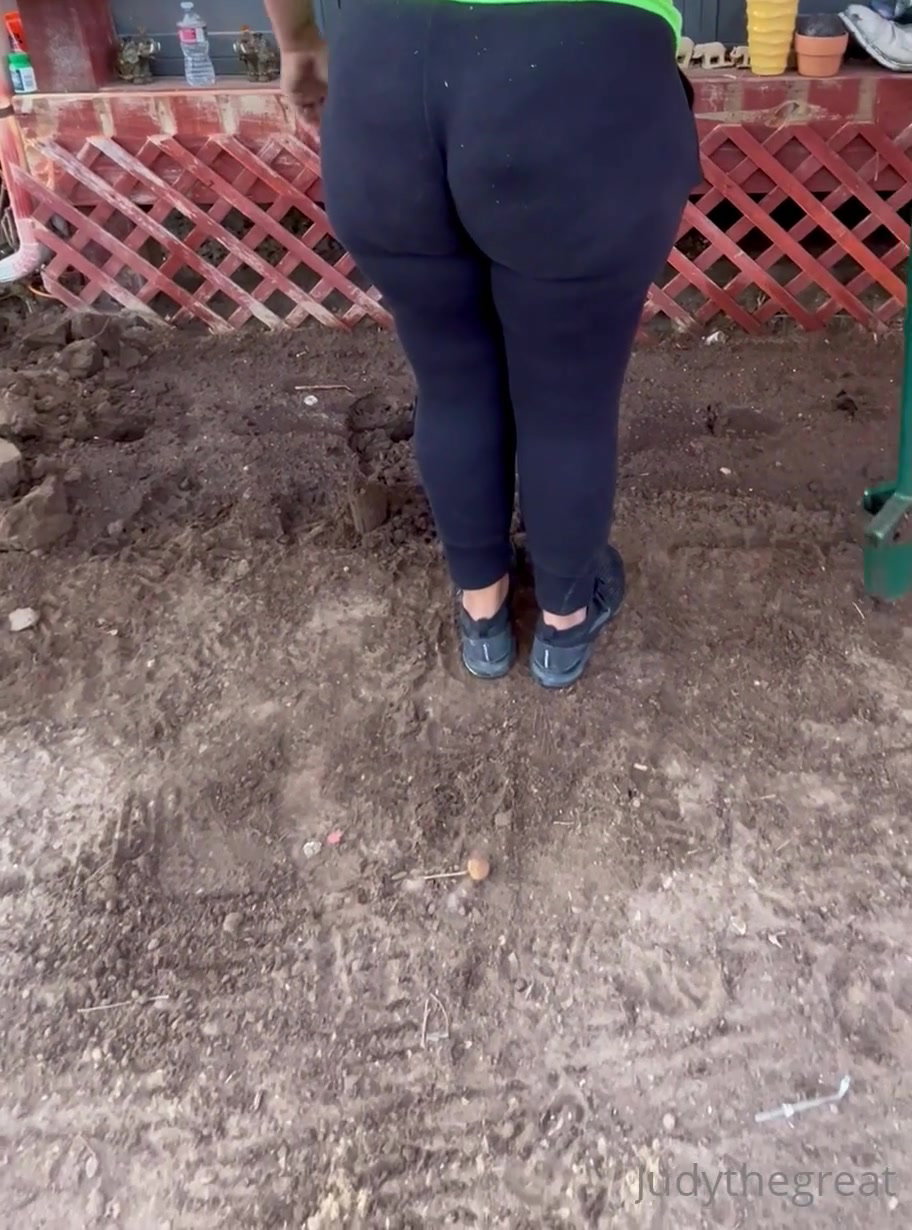 Frame 10