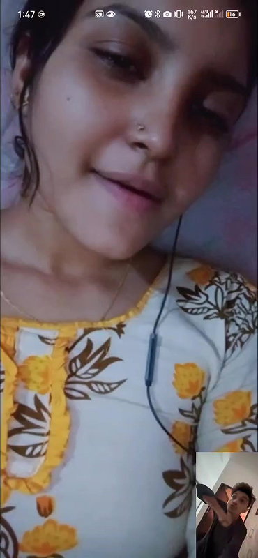 Horny babe pussy show tiny boobs on video call for bf
