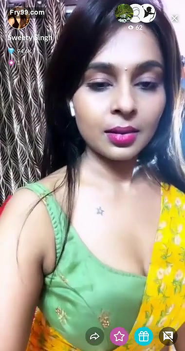 Sweety Singh Sexy Dance in Tango Live