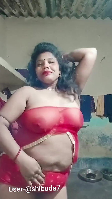 Hot tiktoker