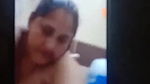 Desi Bhabhi Shows Her bathing and Fingering On VC