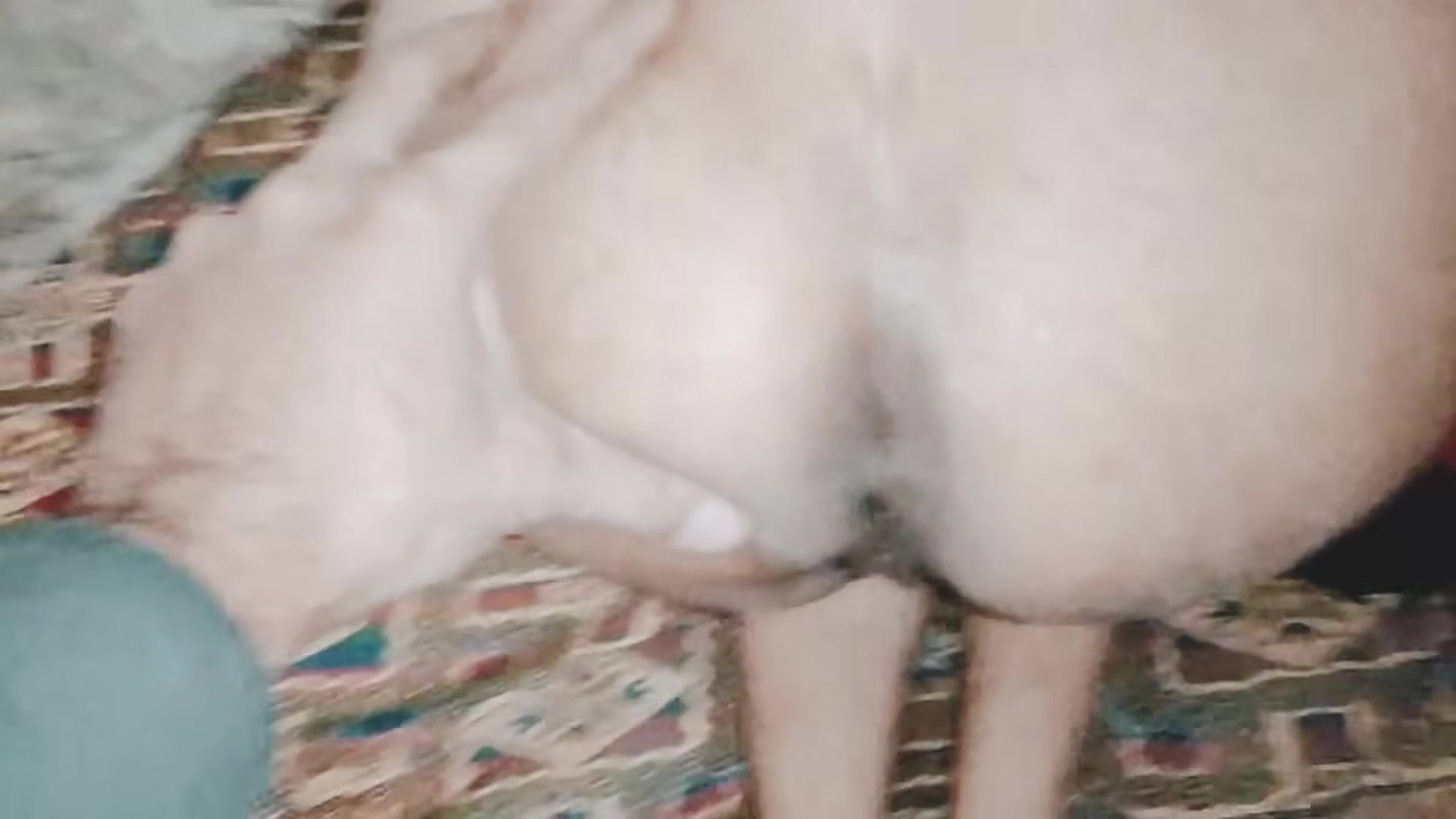 Desi Bhabi ki Piyasi Phudi loray ki Talash mei