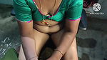 Desi indian village honey aunty bowlojab doing har boyfriend cake