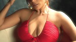 SHAMA SIKANDER BOLD TEMPTRESS YUMMY JUICY BOOBS AMPLE CLEAVAGE TEASE 22