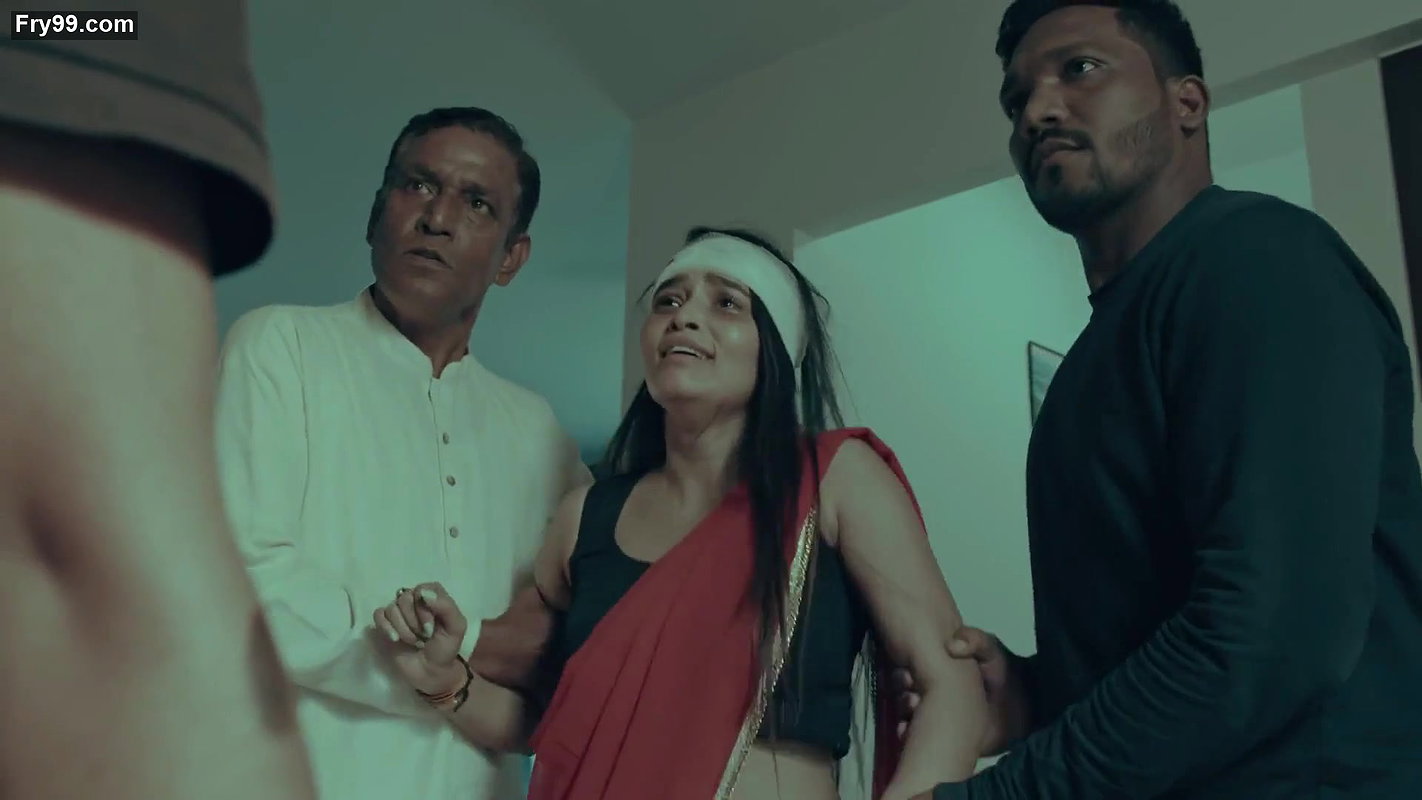 Hot Sexy girls navel,boob Scenes from crime patrol