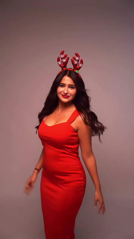 PRAKRITI PAVANI CUTE BOOBS CLEAVAGE TEASE 22