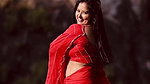 anisha_sexy_navel_in_red_saree1