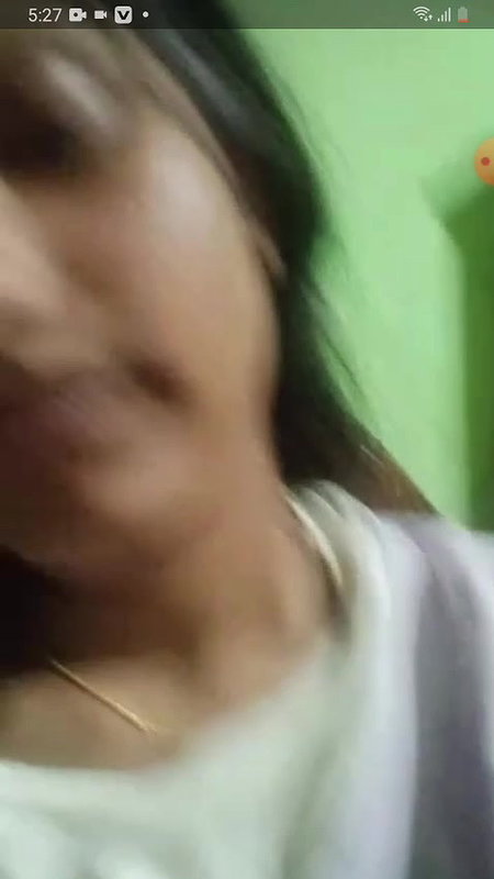 Cute gf showing big boobs to bf leaked 22