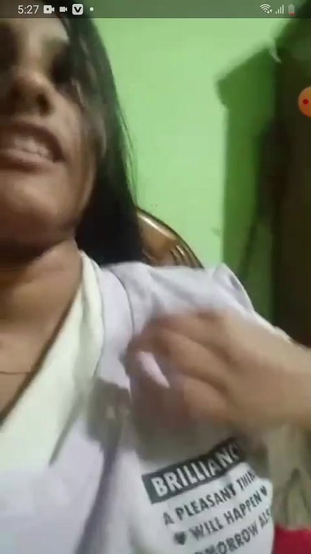 Cute gf showing big boobs to bf leaked 22