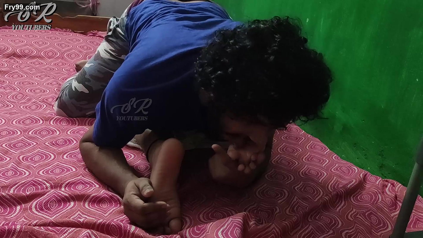 Vaishnavi – Feet Licking Romance