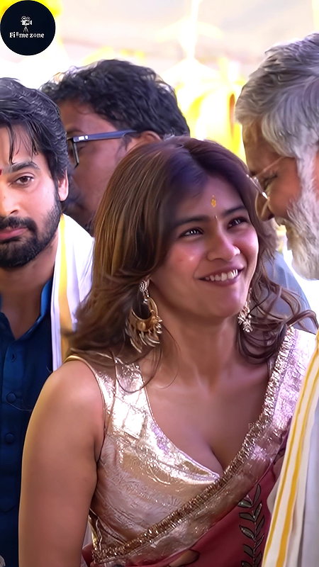HEBAH PATEL CUTE POPPING CLEAVAGE VIEW UUFFF HQ VIDEO2