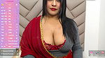 Hot bengali girl show her hot cleavage