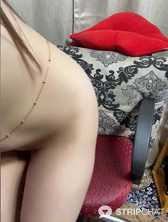 Husan-e-Malika-stripchat-ticket-show