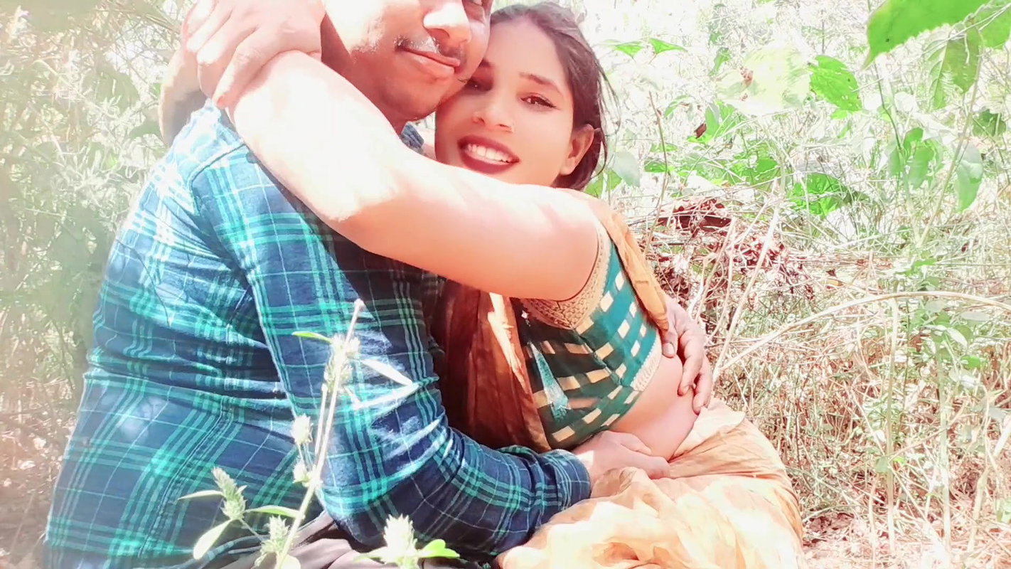 Seeing Indian Bhabhi Alone in the Forest, Bhabhi’s Stepbrother-in-law Made Sex with Her