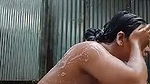 Desi Village Bhabhi Bathing Showiing Nude10 VIDEO 27