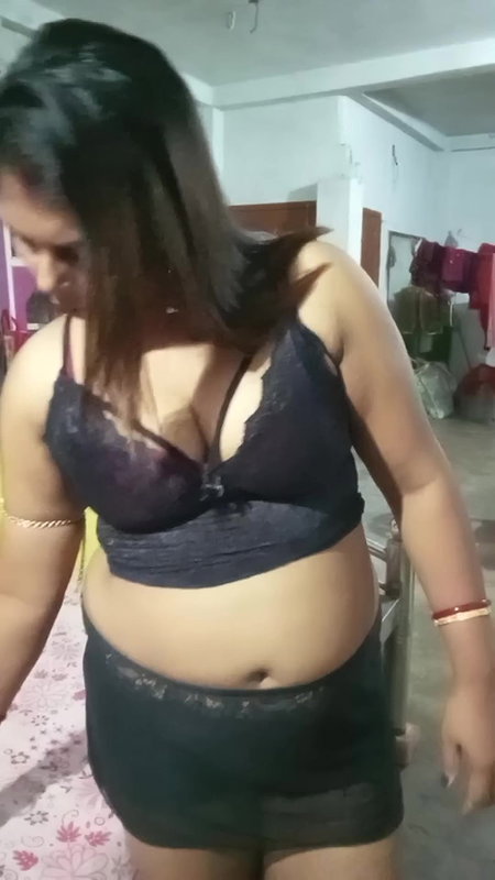 Youtuber Madumitha mandal 11