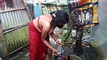 Alon sexy aunty out door bathe….