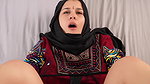 My Older Stepsister Was Angry, We Shared a Single Bed.