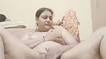Desi fatty aunty fing her hot pussy
