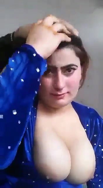 Must Watch – Paki Cute Pathan Girl & Uncle Sucking her big Boobs full nude | desi sex