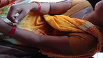 Desi Aunty Pallu Slip in Auto Caught Hidendly