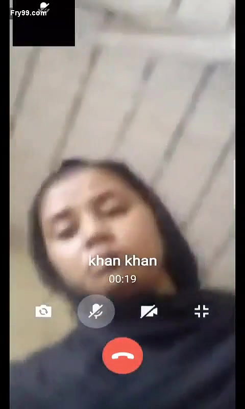 Beautiful Paki Wife Showing