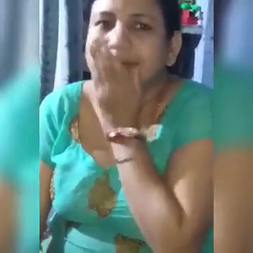 xAunty video watch and enjoy