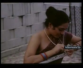 y_jayalalitha_indianmasalaclips_net_603352
