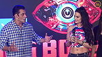 Ameesha Patel Hot navel show