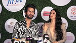 Shahid Kapoor Openly FLIRTING With Kiara Advani  At Fit & Fab Awards ( 1080 X 1920 )