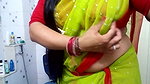 bhabhi fleshy navel show