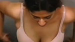Desi babe caught in Bra Panty in trial room