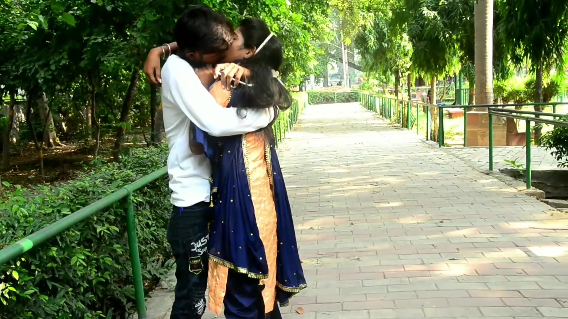 Frame 10