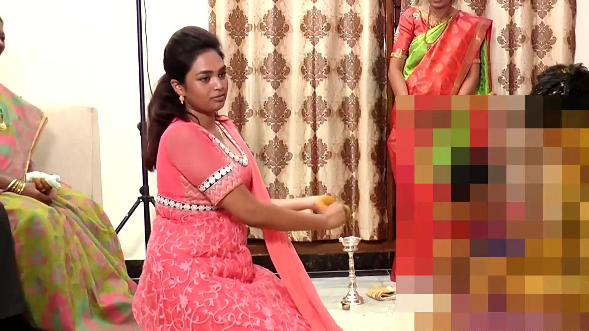 Frame 10