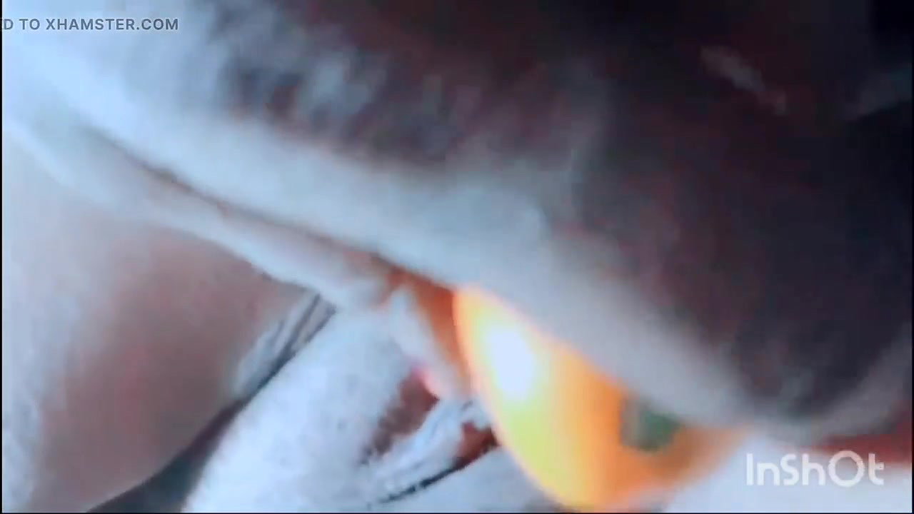Hot girl masturbated with tomato, I masturbated by putting tomato inside my pussy, I