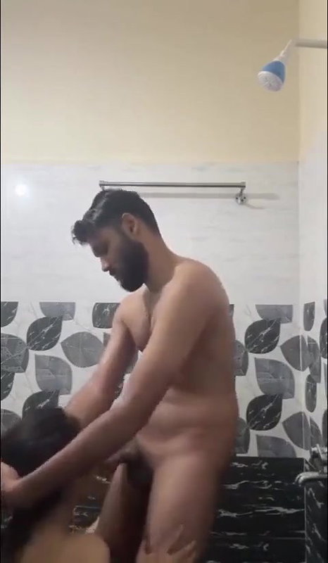 Part 1. Desi Girl Romance with Her Boyfriend in Bathroom