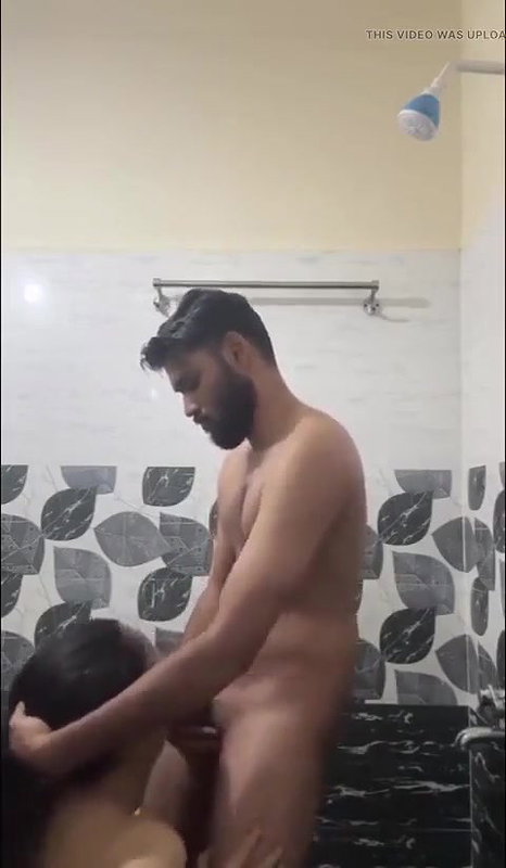 Part 1. Desi Girl Romance with Her Boyfriend in Bathroom