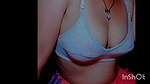 Pretty girl fingers pussy before going to bed for better s