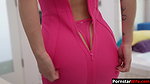 Alexa Chains – Gets Horny For Hot Babe In Stockings
