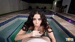 Angel Gostosa – Latina Wants Sex In The Pool