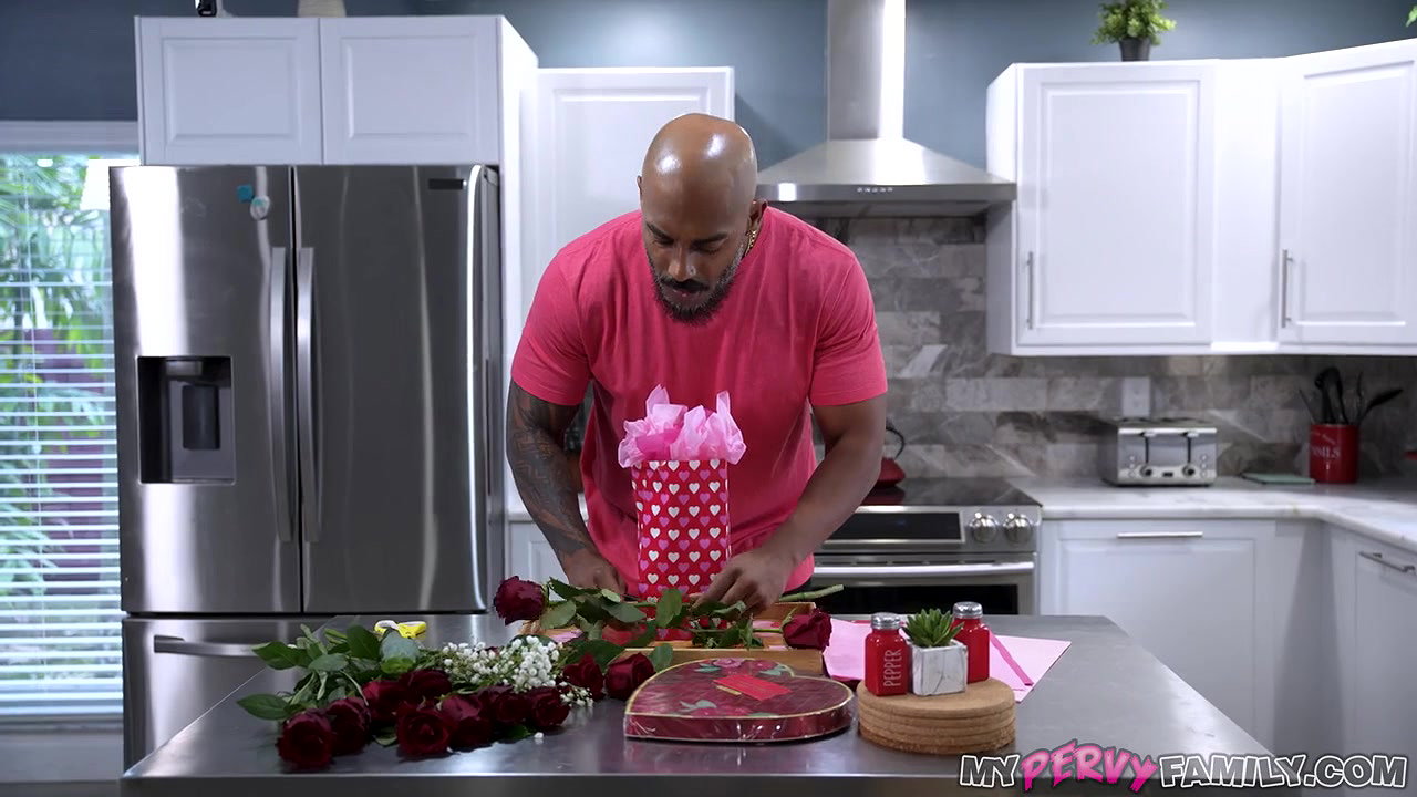 Brianna Moore – The Valentine’s Day Stepdaughter