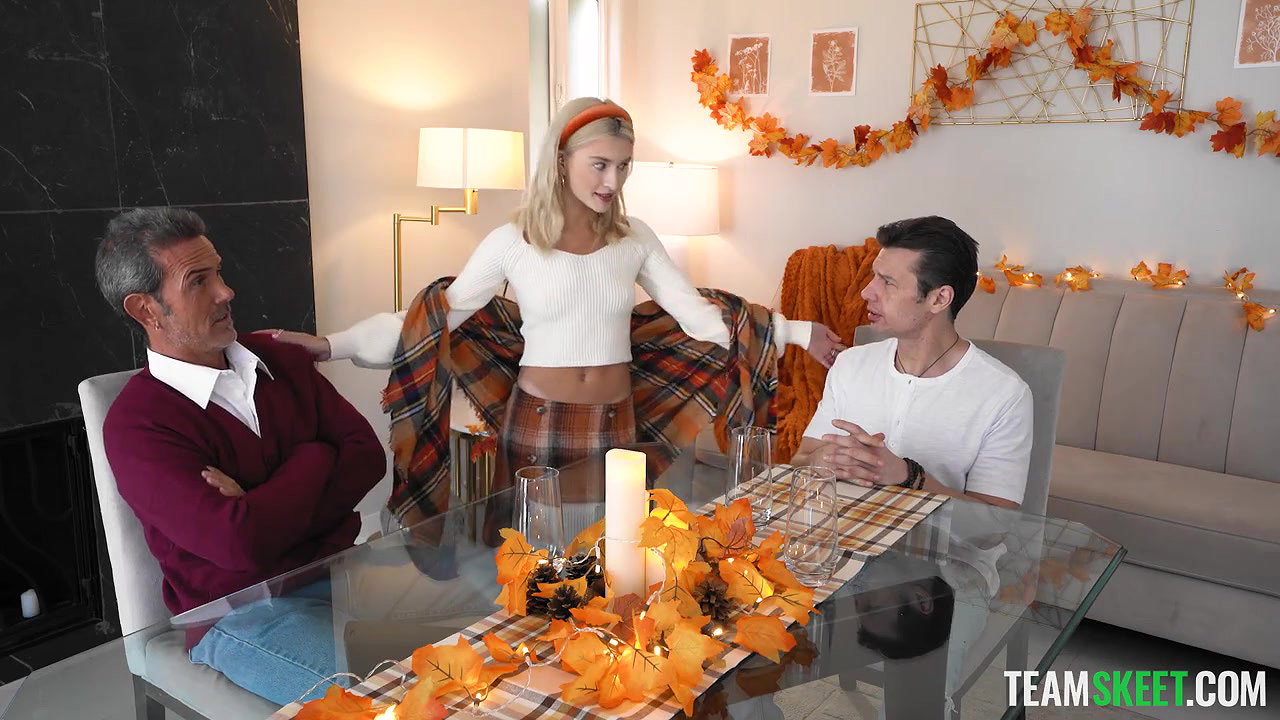 Emma Rosie – Tight Cunt Is Ready For Big Cocks